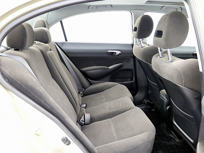 Honda Civic Elegance 1.8 103kW Таллин - изображение 7