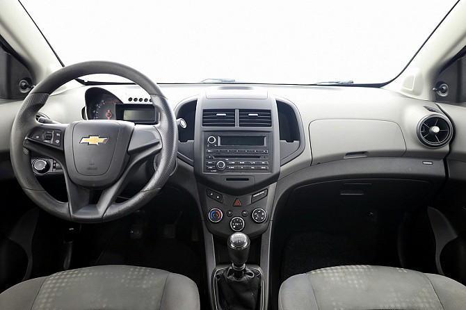 Chevrolet Aveo Comfort 1.2 51kW Таллин - изображение 5