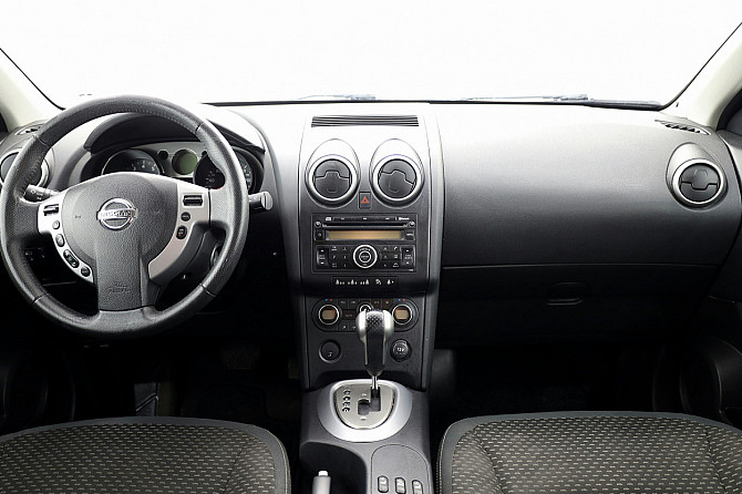 Nissan Qashqai Comfort ATM 2.0 104kW Таллин - изображение 5