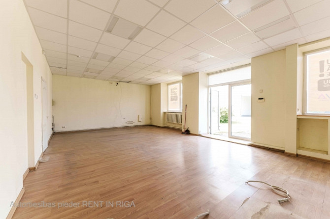 Daudzfunkcionālas komercplatības Purvciemā, blakus t/c Domina.  Piedāvājam nomai autonomas Rīga - foto 2