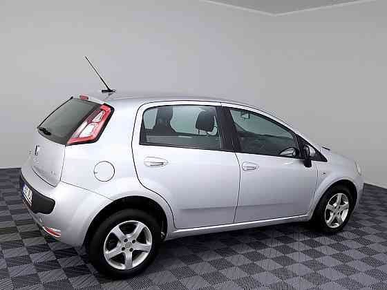 Fiat Punto Facelift 1.4 57kW Таллин