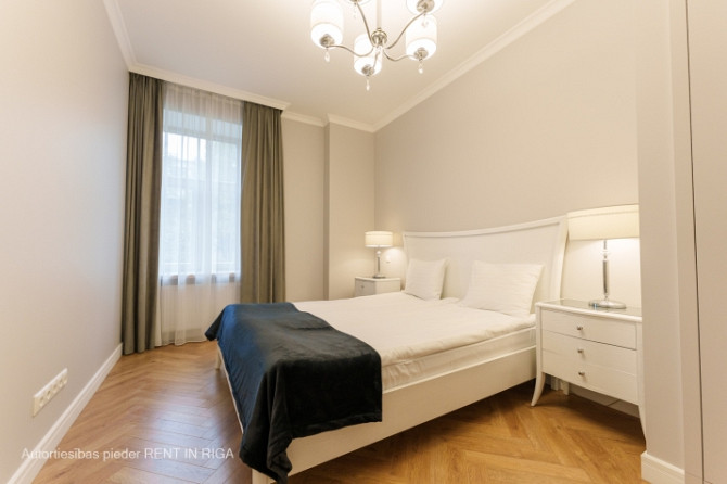 Piedāvājam ekskluzīvus 3-istabu apartamentus Rīgas centrā, jaunā rekonstruētā projektā Rīga - foto 9