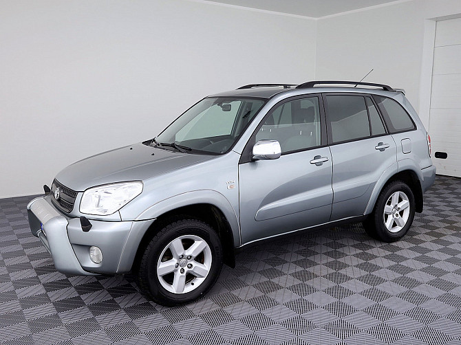 Toyota RAV4 Linea Sol Facelift ATM 2.0 110kW Tallina - foto 2
