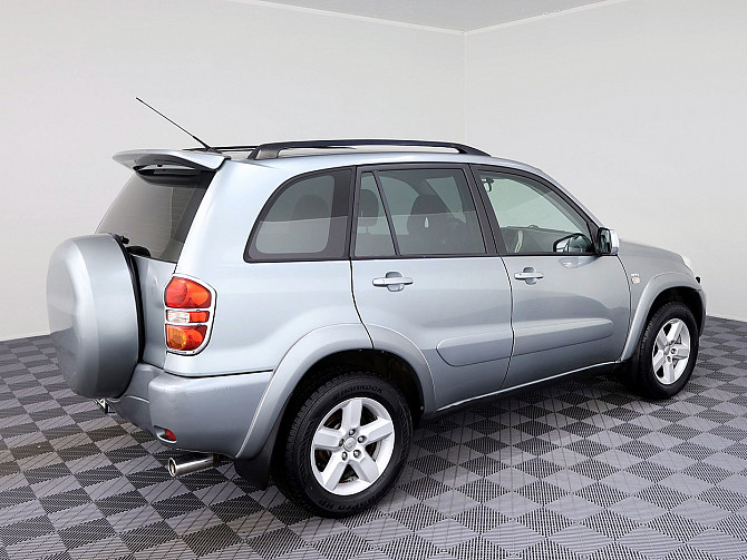 Toyota RAV4 Linea Sol Facelift ATM 2.0 110kW Tallina - foto 3