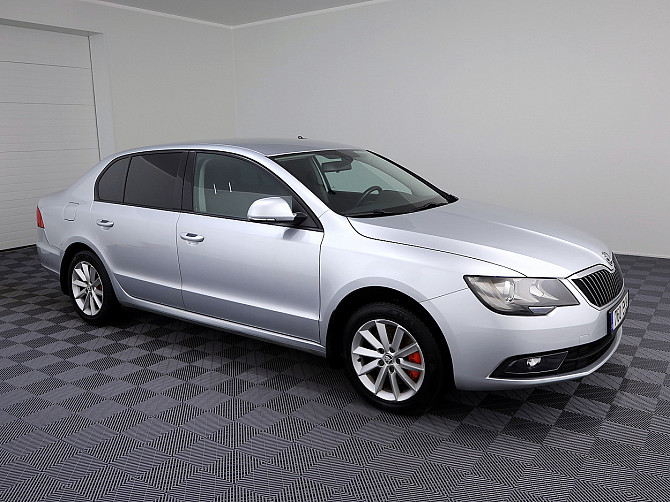 Skoda Superb Facelift LPG 1.4 92kW Tallina - foto 1