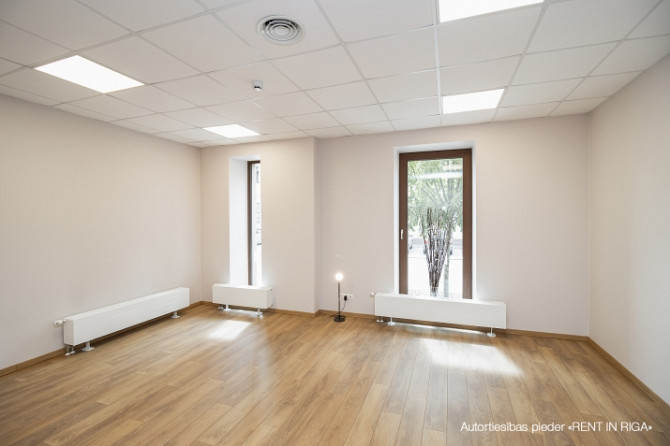 Jaunas ofisa telpas  Rīgas centrā, jaunā rekonstruētā projektā Pernavas iela. Telpas ir Rīga - foto 1