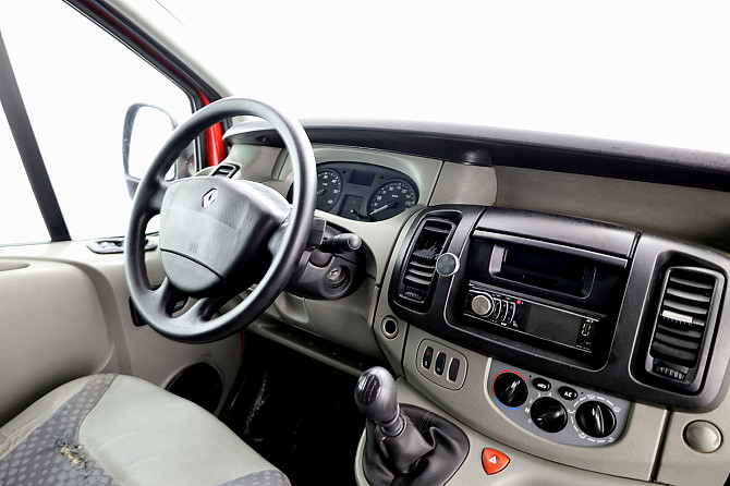 Renault Trafic Long Facelift 2.0 dCi 84kW Tallina - foto 5