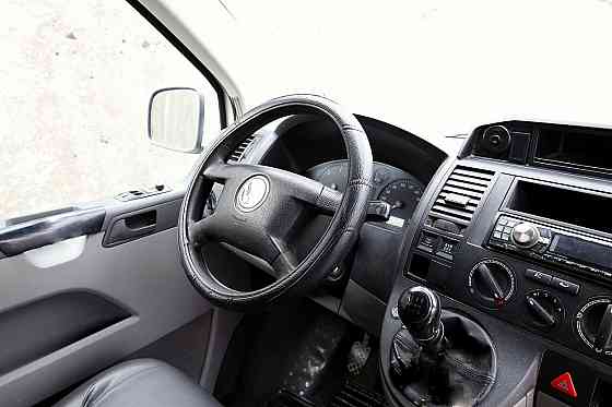 Volkswagen Transporter Maxi 2.5 TDI 96kW Tallina