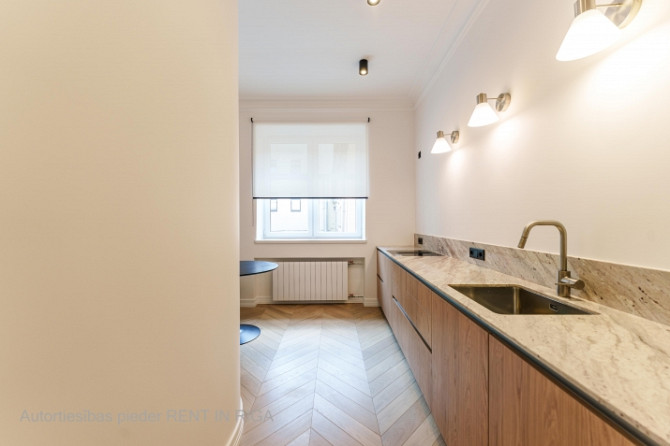 Izīrē modernu 2 istabu dzīvokli Rīgas klusajā centrā.  Piedāvājumā jauns, tikko pēc Rīga - foto 18