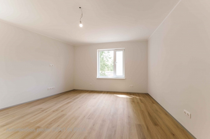 Jauns Studio dzīvoklis Kluba tipa ēkā Ziepniekkalnā.  Piedāvājumā dzīvoklis ar pilnu, Rīga - foto 2