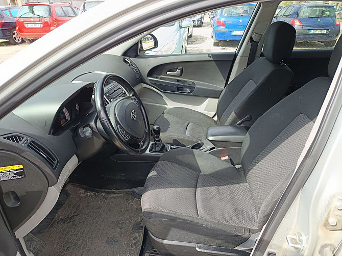 Kia Ceed Elegance 1.4 80kW Tallina - foto 6