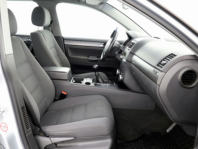 Volkswagen Touareg Comfortline 2.5 TDI 128kW Tallina - foto 6