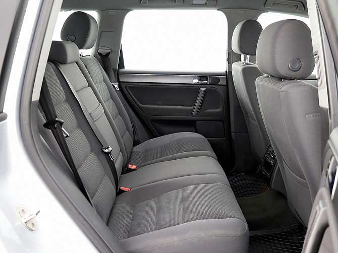 Volkswagen Touareg Comfortline 2.5 TDI 128kW Tallina - foto 7