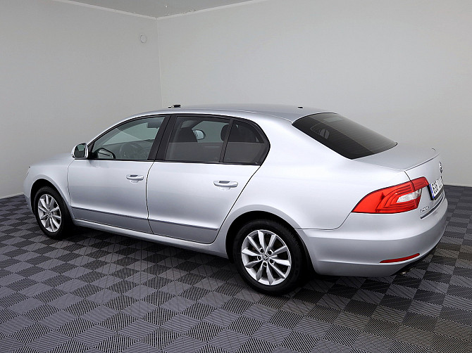 Skoda Superb Comfortline Facelift ATM 1.6 TDI 77kW Tallina - foto 4