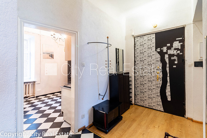 Fasādes māja, slēgts pagalms, ieeja no ielas, ir lifts, logi vērsti mājas abās pusēs, Rīga - foto 18