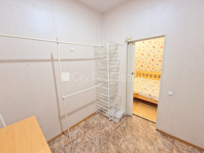 Fasādes māja, slēgts pagalms, ieeja no ielas, ir lifts, logi vērsti mājas abās pusēs, Rīga - foto 17