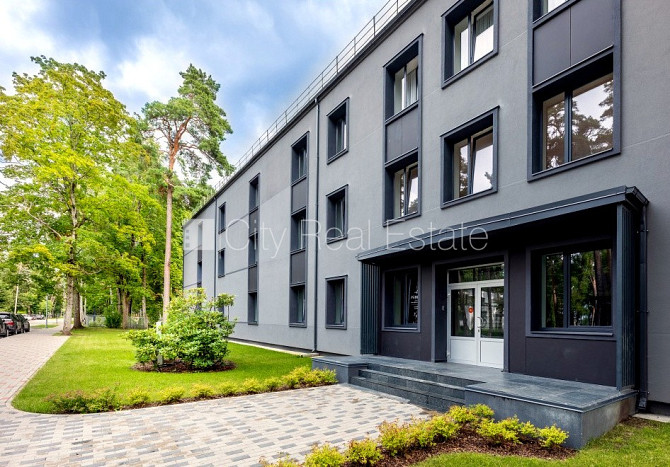 Zeme īpašumā, jaunceltne, fasādes māja, labiekārtota apzaļumota teritorija, bruģēts Jūrmala - foto 12