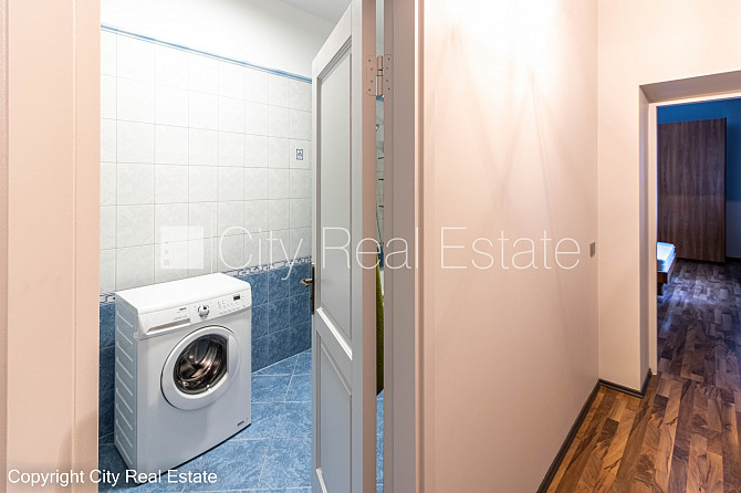 Pagalma māja, renovēta māja, luksuss apartamenti , balkons, logi vērsti mājas abās pusēs, Rīga - foto 15