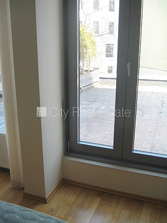 Projekts - Kalpaka Residence, fasādes māja, renovēta māja, objektu apsargā fiziskā apsardze, Rīga - foto 7