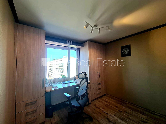 Zeme īpašumā, labiekārtota apzaļumota teritorija, vieta vairākām automašīnām, ir lifts, Rīga - foto 19