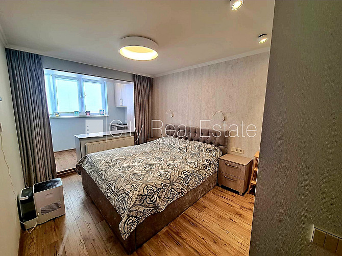 Zeme īpašumā, labiekārtota apzaļumota teritorija, vieta vairākām automašīnām, ir lifts, Rīga - foto 11