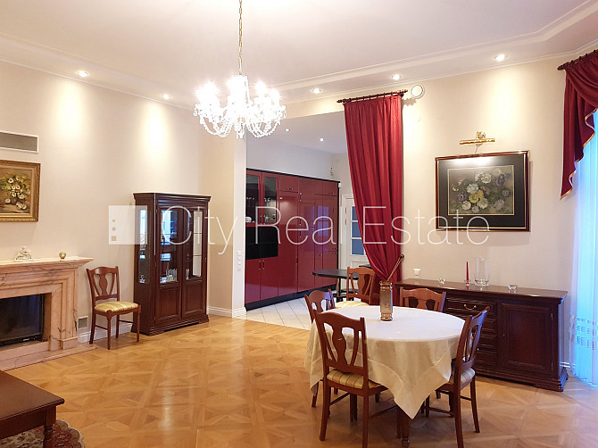 Pagalma māja, restaurēta māja, slēgts pagalms, ieeja no pagalma, kāpņu telpa pēc Rīga - foto 1