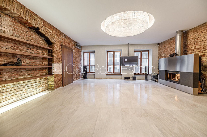 Fasādes māja, renovēta māja, slēgta teritorija, luksuss apartamenti , ir lifts, kāpņu telpa Rīga - foto 3