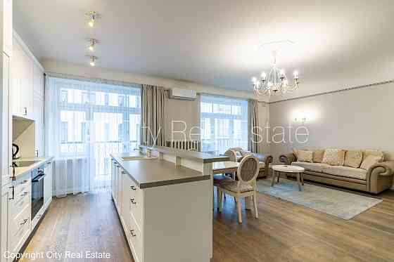 Проект - Residence Lumiere (Ресиденце Лумиере), фасадный дом, благоустроенная озеленённая Рига