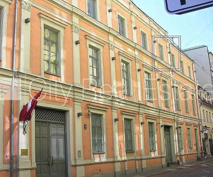 Изолированные комнаты, студио, кухня объединена с гостинной, высокие потолки, Рига - изображение 7