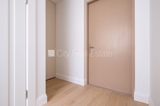 Fasādes māja, renovēta māja, slēgts pagalms, ieeja no ielas, ir lifts, kāpņu telpa pēc Rīga - foto 10
