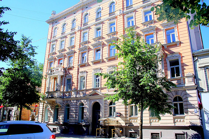 Fasādes māja, ieeja no ielas, balkons, logi vērsti uz pagalma pusi, logi vērsti uz ielas pusi, Rīga - foto 15