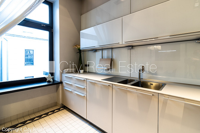 Projekts - Elizabetes 10 B, fasādes māja, renovēta māja, slēgts pagalms, teritorijas Rīga - foto 9