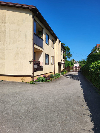 Zeme īpašumā, slēgta teritorija, bezmaksas stāvvieta pagalmā, teritorijas stāvlaukums Jūrmala - foto 2