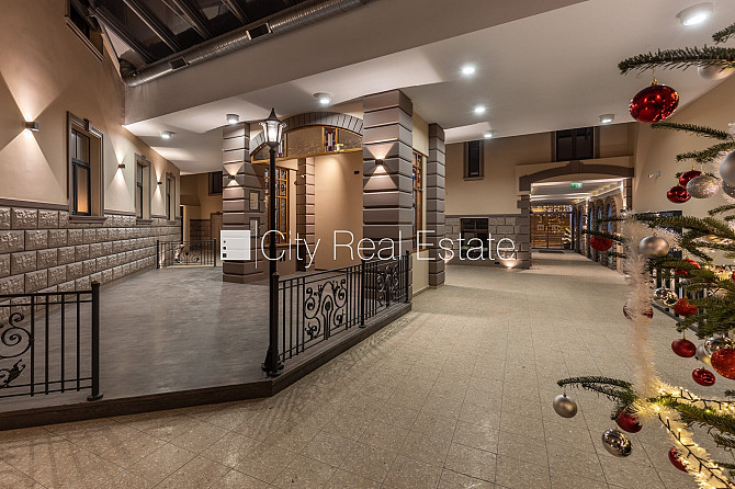 Fasādes māja, renovēta māja, slēgts pagalms, ieeja no ielas un pagalma, ir lifts, kāpņu Rīga - foto 19