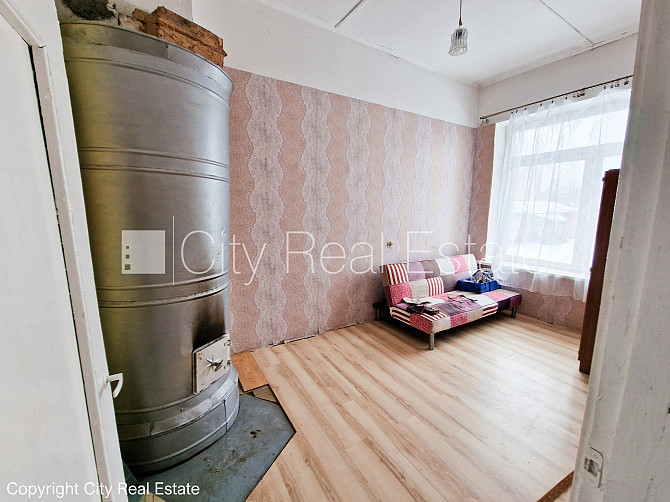 Tiek pārdots namīpašums Jaunjelgavas pilsētas centrā, kas sastāv no 7 dzīvokļiem. Lielisks Jaunjelgava - foto 4