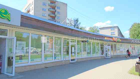Фасадный дом, плата за обслуживание одного квадратного метра в  месяц 1.6 EUR, вход с Рига
