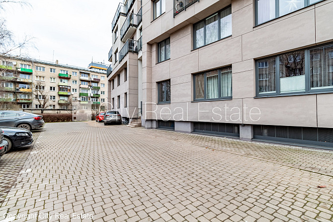 Projekts - Albatros Residence, jaunceltne, pagalma ēka, teritorijas iebrauktuves vārti aprīkoti Rīga - foto 20