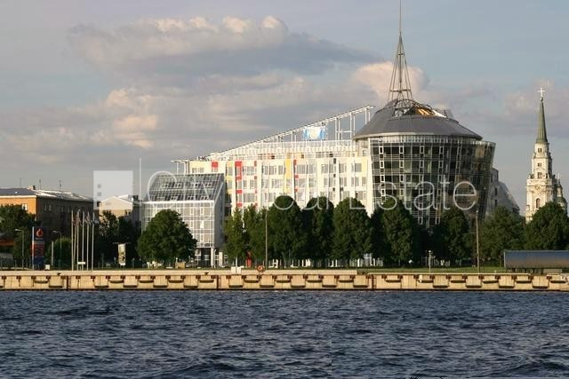 Projekts - Centra Nams, jaunceltne, labiekārtota apzaļumota teritorija, slēgts pagalms, iespēja Rīga - foto 11