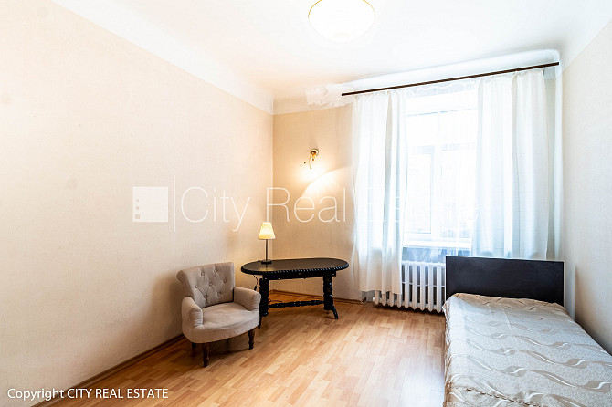 Fasādes māja, renovēta māja, slēgts pagalms, ieeja no ielas un pagalma, mansards, kāpņu Rīga - foto 4