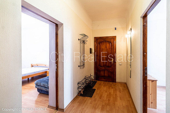 Fasādes māja, renovēta māja, slēgts pagalms, ieeja no ielas un pagalma, mansards, kāpņu Rīga - foto 10