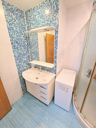 Fasādes māja, viena kvadrātmetra apsaimniekošanas maksa mēnesī  0,50 EUR, ieeja no ielas, Rīga - foto 10