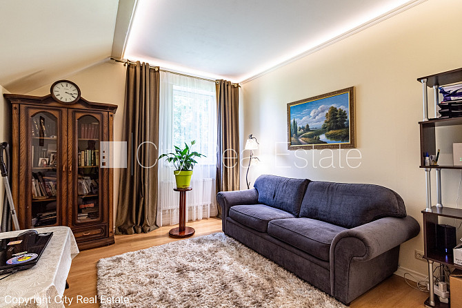 Zeme īpašumā, privātmāja, renovēta māja, labiekārtots apzaļumots pagalms, bruģēts Rīga - foto 20
