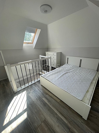 Renovēta māja, labiekārtots apzaļumots pagalms, vieta automašīnai, terase, guļamistabu Jūrmala - foto 6