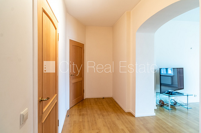 Fasādes māja, renovēta māja, viena kvadrātmetra apsaimniekošanas maksa mēnesī  0,93 EUR, Rīga - foto 8