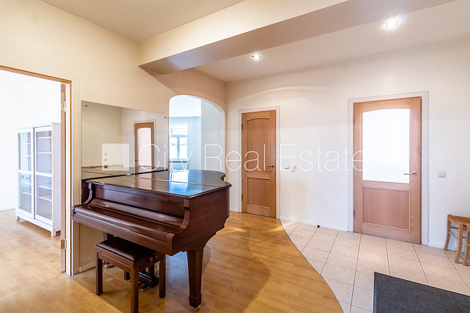 Fasādes māja, renovēta māja, viena kvadrātmetra apsaimniekošanas maksa mēnesī  0,93 EUR, Rīga - foto 15
