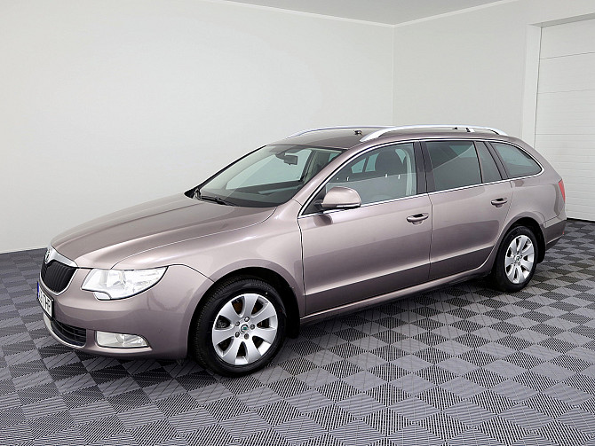 Skoda Superb Comfortline ATM 1.8 118kW Таллин - изображение 2