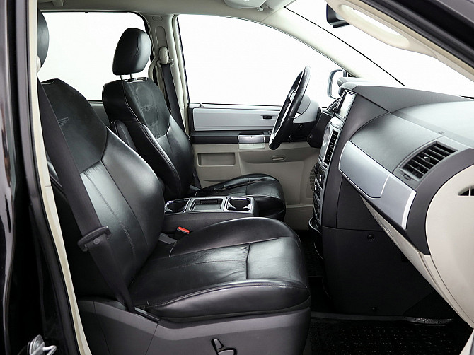 Chrysler Grand Voyager Limited 2.8 CRD 120kW Tallina - foto 6