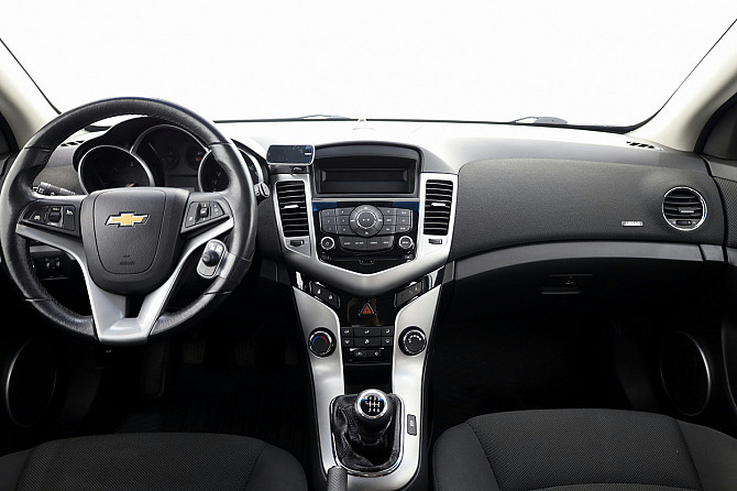 Chevrolet Cruze Comfort 2.0 CRDi 120kW Tallina - foto 5
