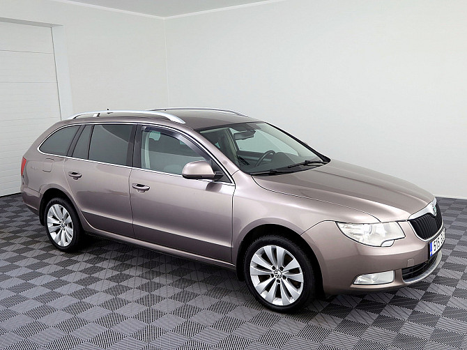 Skoda Superb Comfortline 2.0 TDI 103kW Таллин - изображение 1