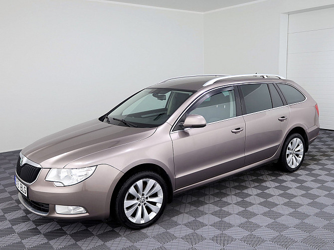 Skoda Superb Comfortline 2.0 TDI 103kW Таллин - изображение 2